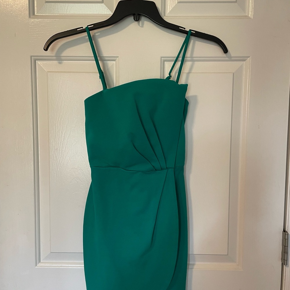 Elegant Green Women's Dress